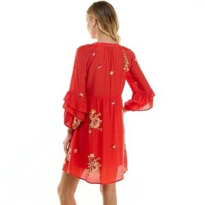 Fig And Flower Boho Embroidered Ruffled Gauzy Red Floral Dress Size L EUC